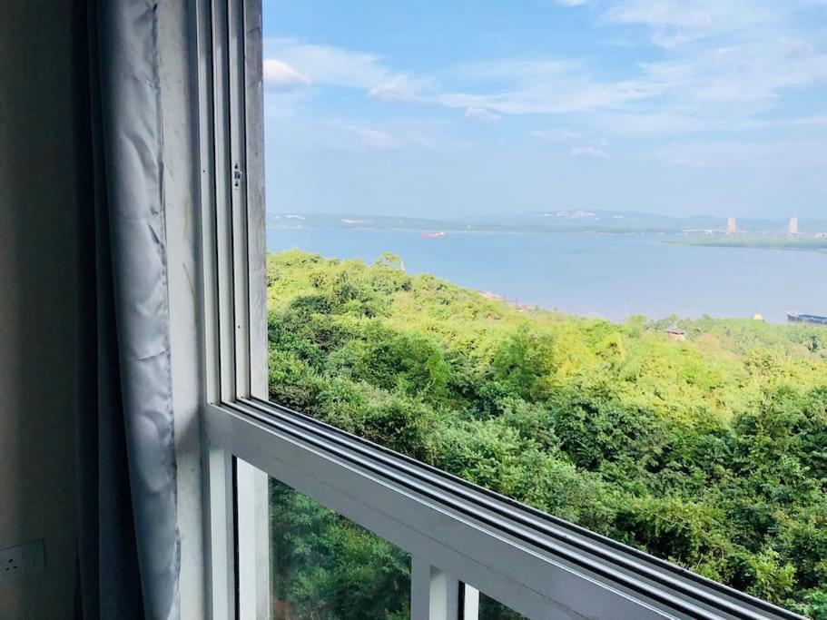 Lovely 2-Bedroom Sea View Serviced Apartment Dabolim Goa Экстерьер фото